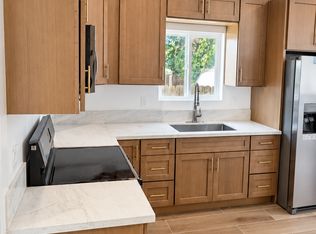 223 E Whitcomb Ave #C, Glendora, CA 91741