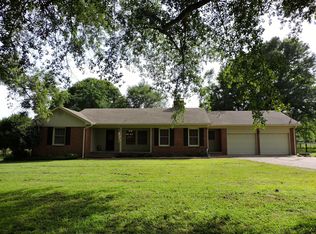 3308 Country Club Rd E, Longview, TX 75602