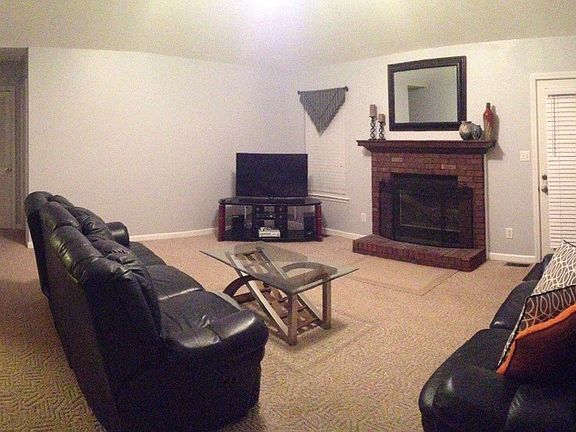 2nd image of 21 Woodfield Ct