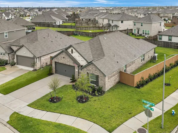 4773 Peony Green Dr, Katy, TX 77493
