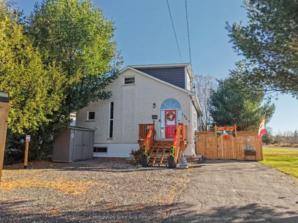 1365 Main St, Val Caron, ON P3N 1L4