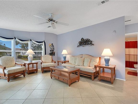2nd image of 26256 Bonita Fairways Cir