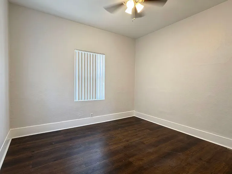 936 Olive Ave — Photo 11