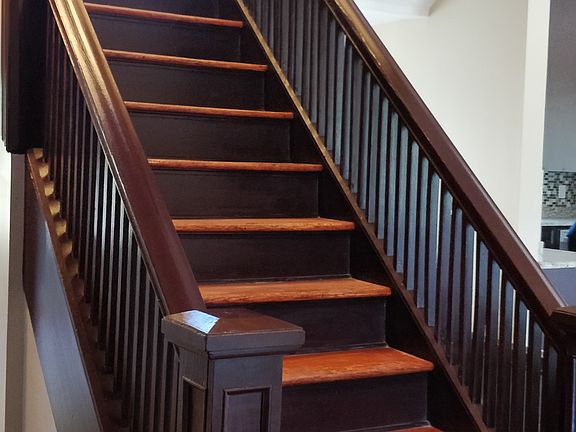 Beautiful hardwood stairs