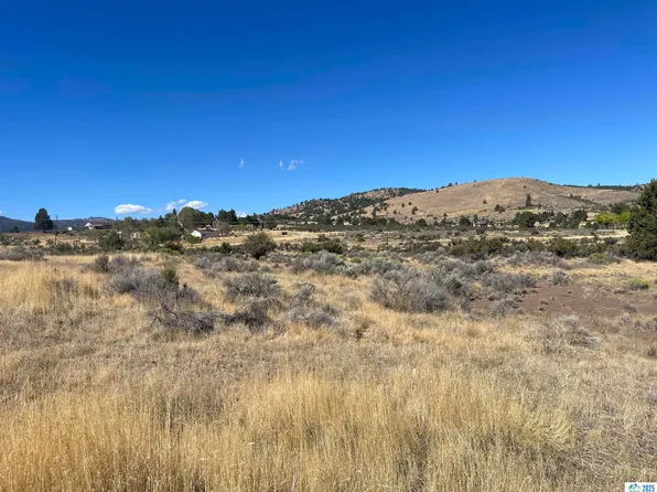 472-155 Debi Dr, Susanville, CA 96130