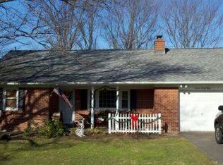 1638 Clearbrook Rd, Lansdale, PA 19446