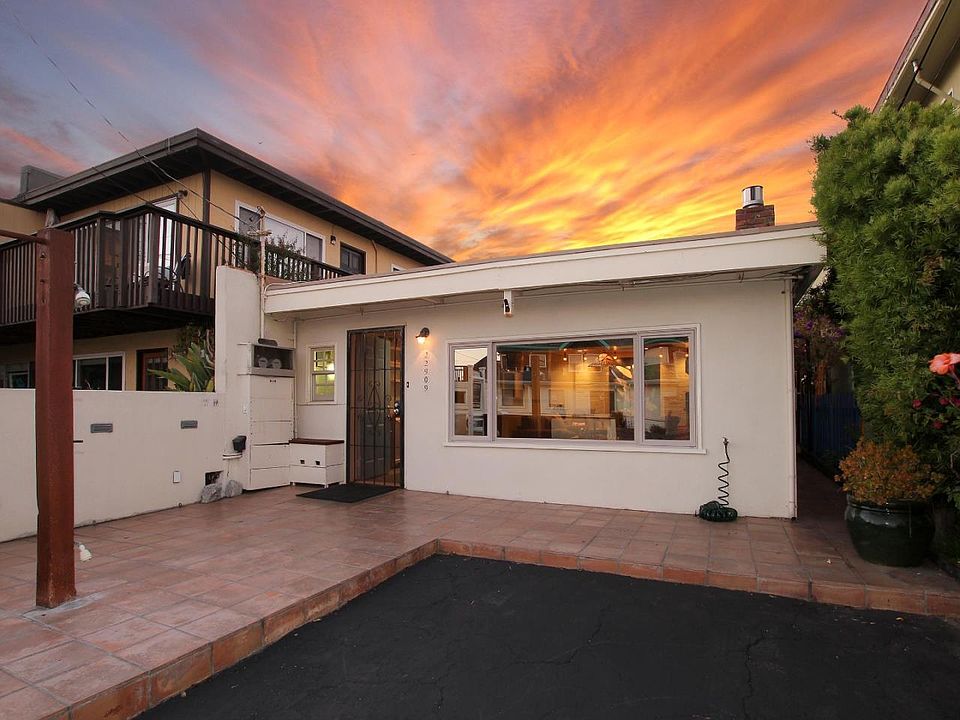 22909 E Cliff Dr Santa Cruz CA Zillow