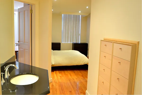 Rented by Smart City Real Estate LLC | media 61