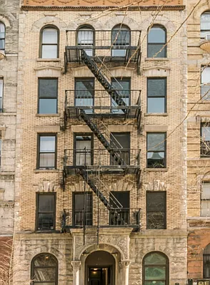 Rented by Douglas Elliman | media 7