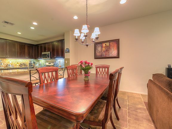 Entertaining dining area