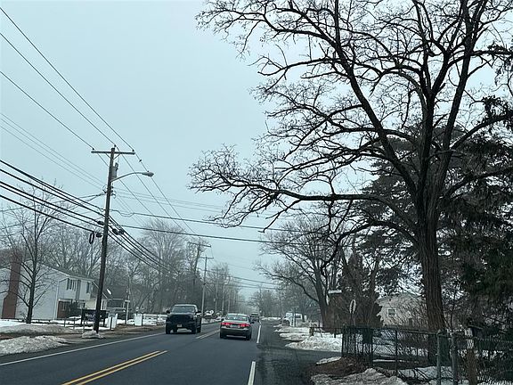 5th image of 607 Palmer Ave
