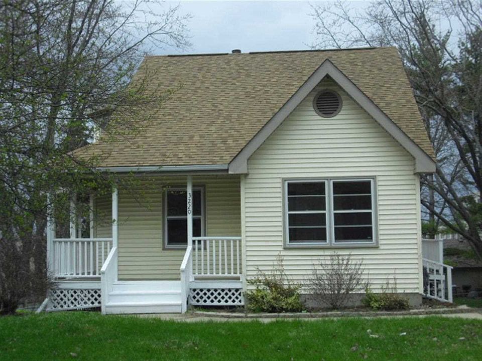 1st image of 3220 Nadine Ave