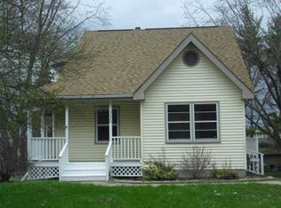 3220 Nadine Ave, Rockford, IL 61114