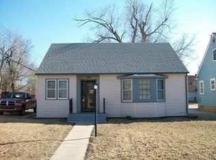 2813 16th St, Great Bend, KS 67530
