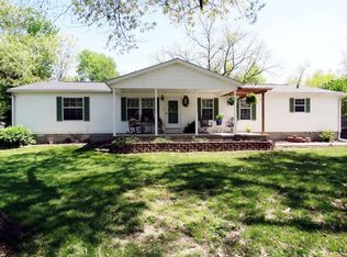 510 Taylor St, Herrin, IL 62948