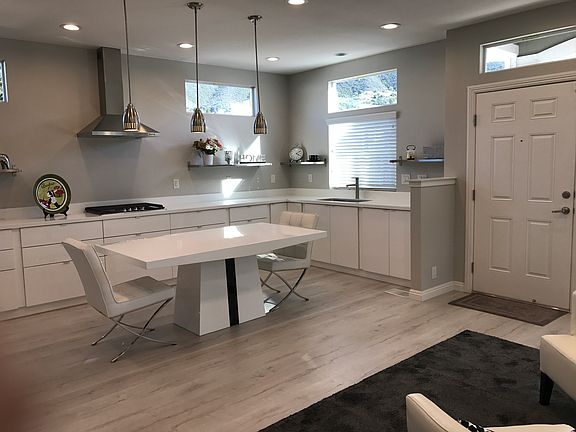Front of house Kitchen
