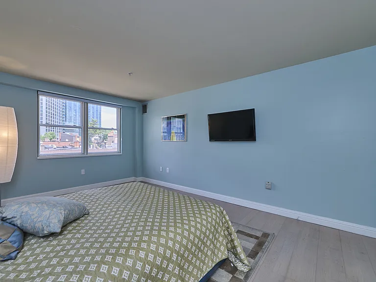 185 Massachusetts Ave #402 — Photo 17
