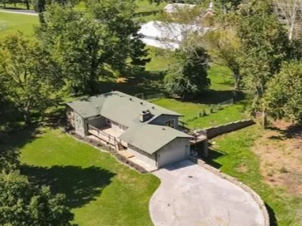 395 Church St, Spencer, TN 38585