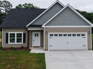 1175 Scarlet Oak Rd, Spring Hope, NC 27882
