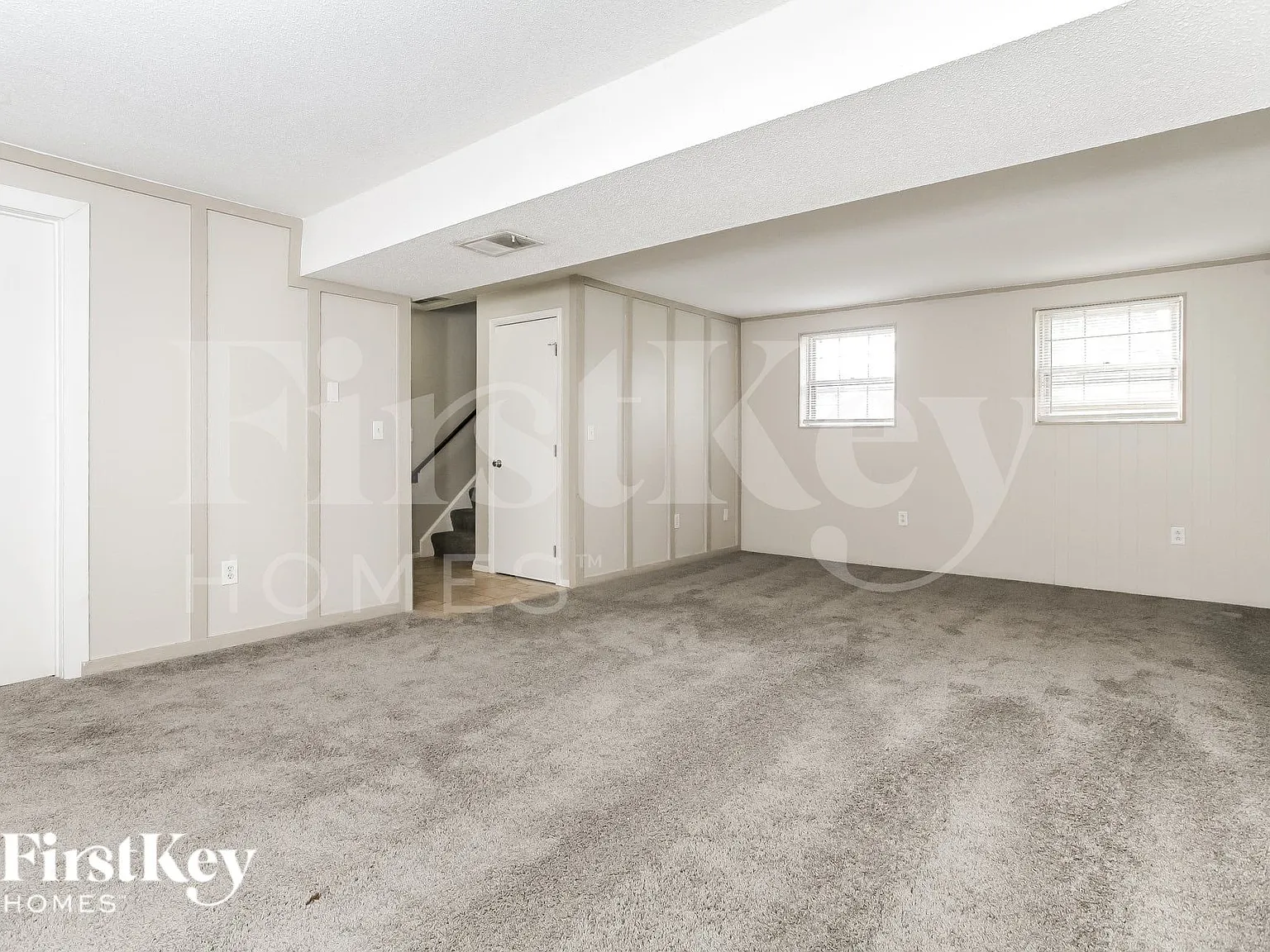 3 bed, 1.5 bath, 1682 sqft, $2,600 — Photo 4