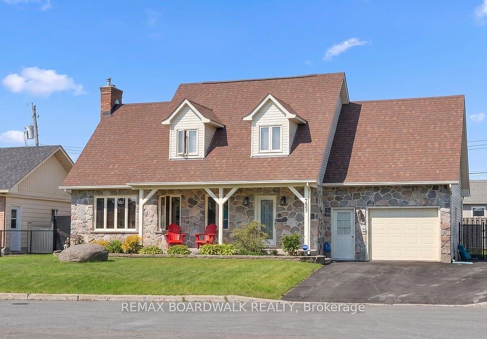 1st image of 795 Rejane Cres