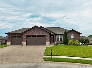 2904 Coldstream Dr, Jeffersonville, IN 47130