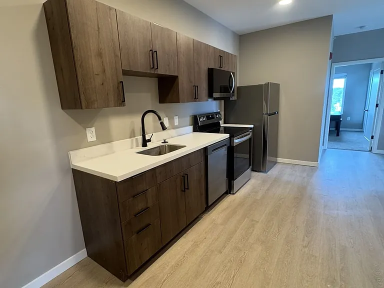 4UP Luxury Apartments — Photo 1