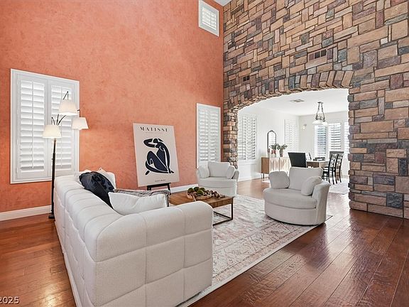 5th image of 1813 Country Meadows Dr