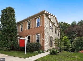 6272 Walkers Croft Way, Alexandria, VA 22315