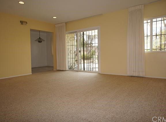 2nd image of 1117 W 122nd St