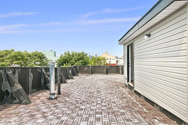 Rented by Corcoran | media 15