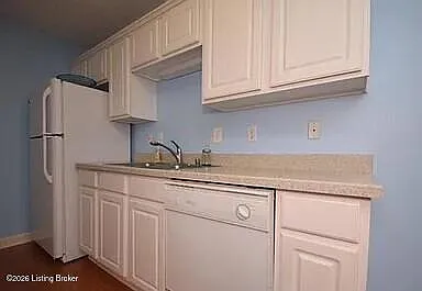 2 bed, 2.0 bath, 1000 sqft, $1,400 — Photo 3