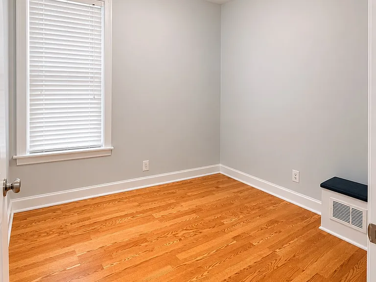 3108 N Saint Louis Ave #2 — Photo 10