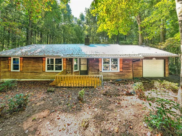 112 Whispering Spring Rd, Brevard, NC 28712