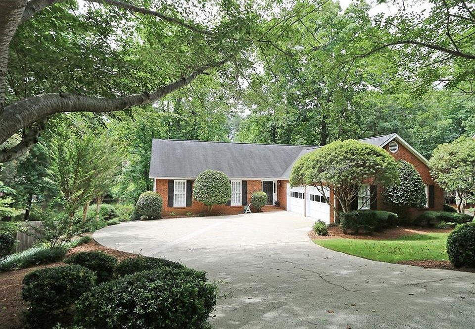 1st image of 2731 Zachary Lake Dr SW