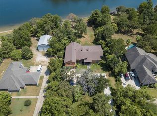 8419 Kings View Ct, Montgomery, TX 77316