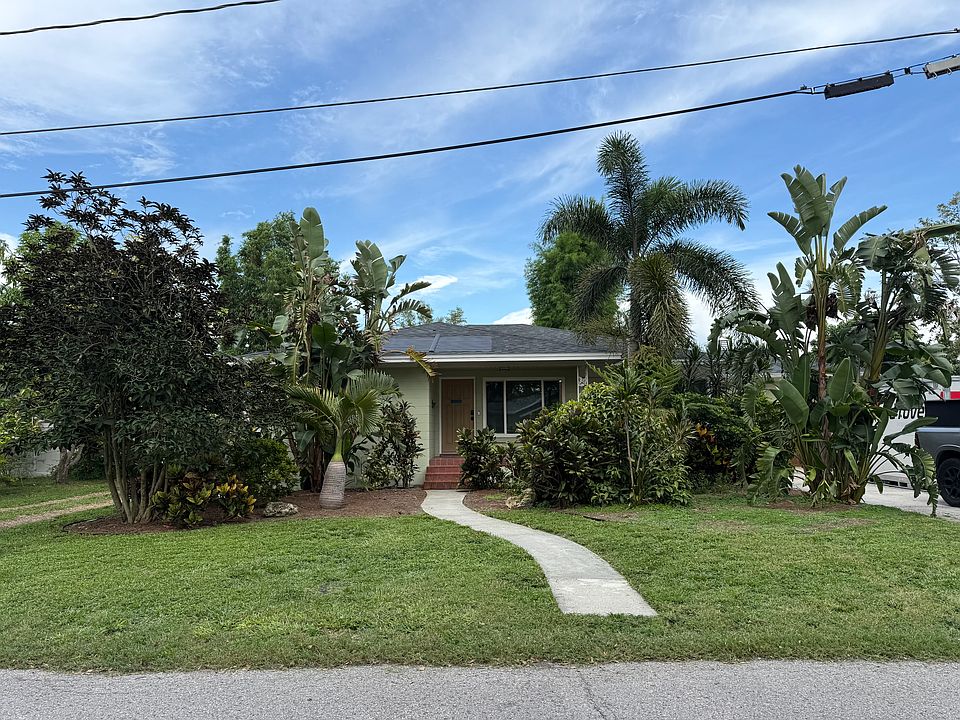 1st image of 3003 N Woodrow Ave