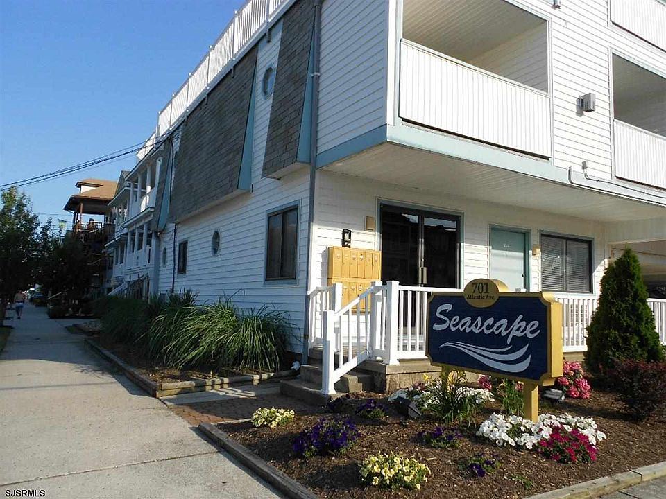 1st image of 701 Atlantic Ave APT 202