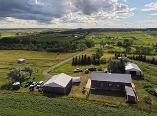 3720 Roughrider Ln N, Mandan, ND 58554