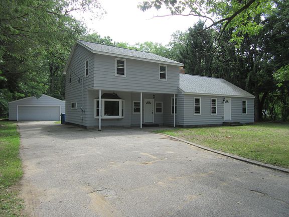 3rd image of 260 N Sheridan Dr