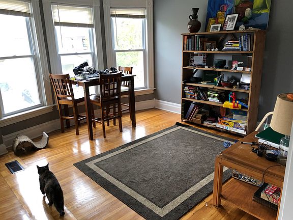 2nd image of 76 Harper St #Up