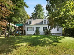 207 Mill St, Shelton, CT 06484