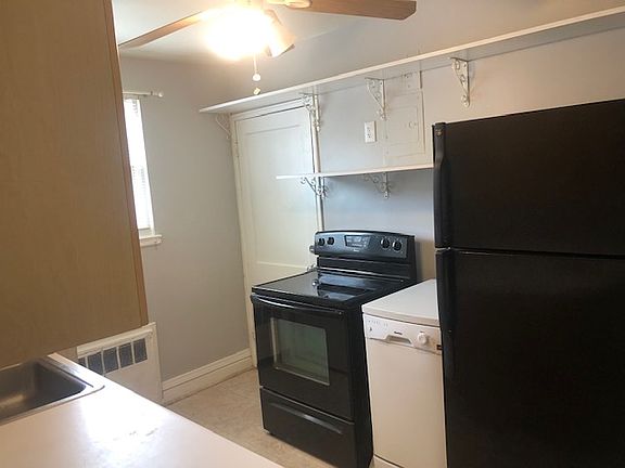 Kitchen - Includes range, dishwash, refrigerator, w/d