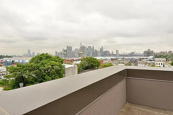 Rented by Compass | media 18