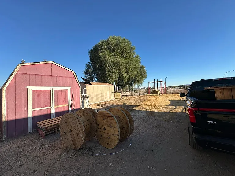 2025 Whipple Ave — Photo 6