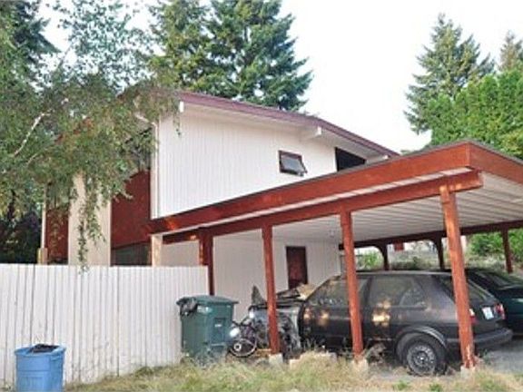 3rd image of 16002 SE 7th St