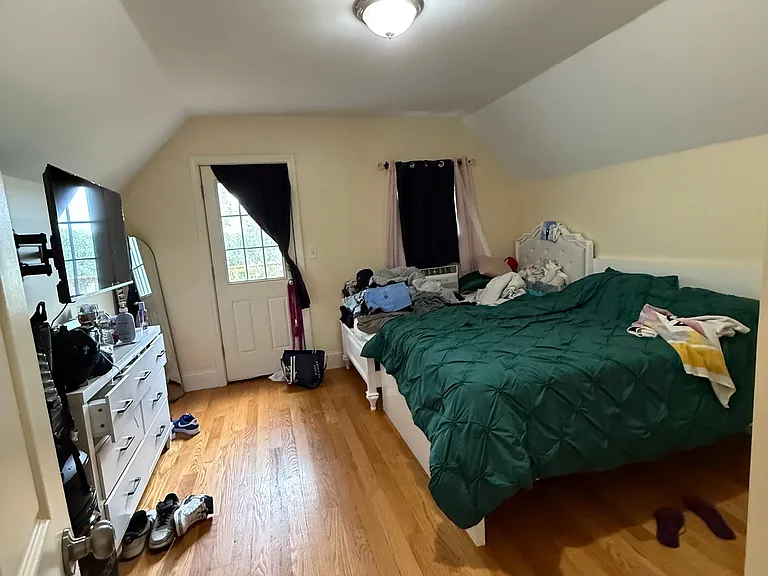 74 Brooks St #2L — Photo 12