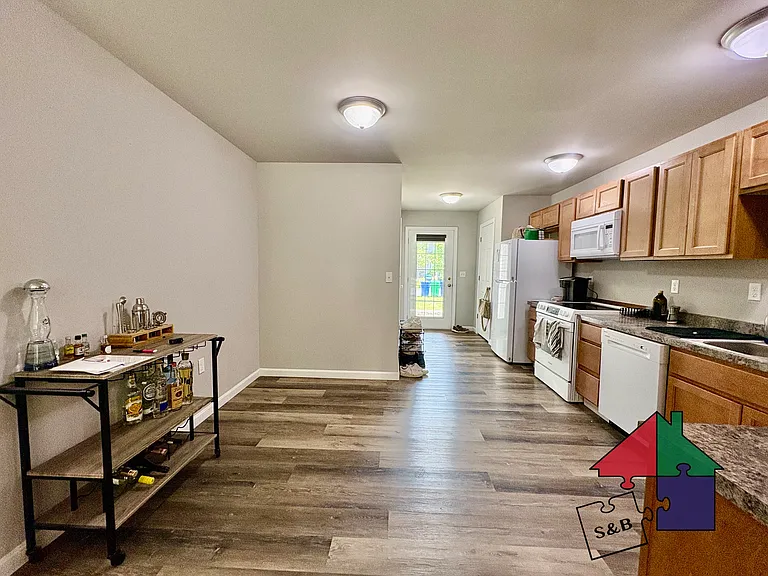 57 Green St #106 — Photo 7