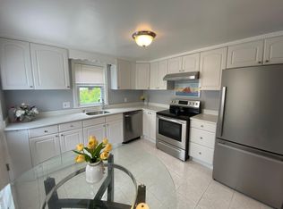 189 Elm St, Dedham, MA 02026