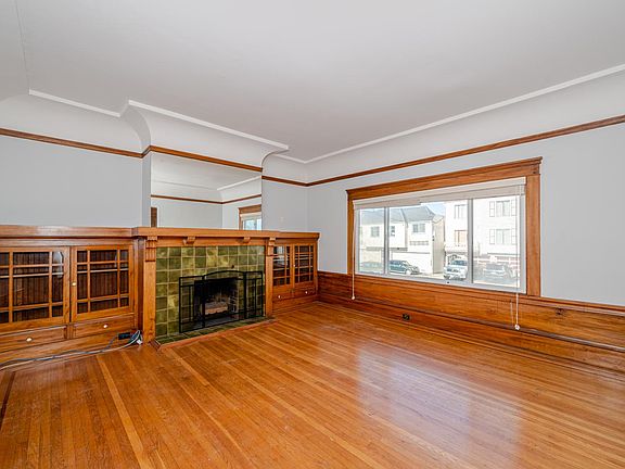 2nd image of 1320 38th Ave